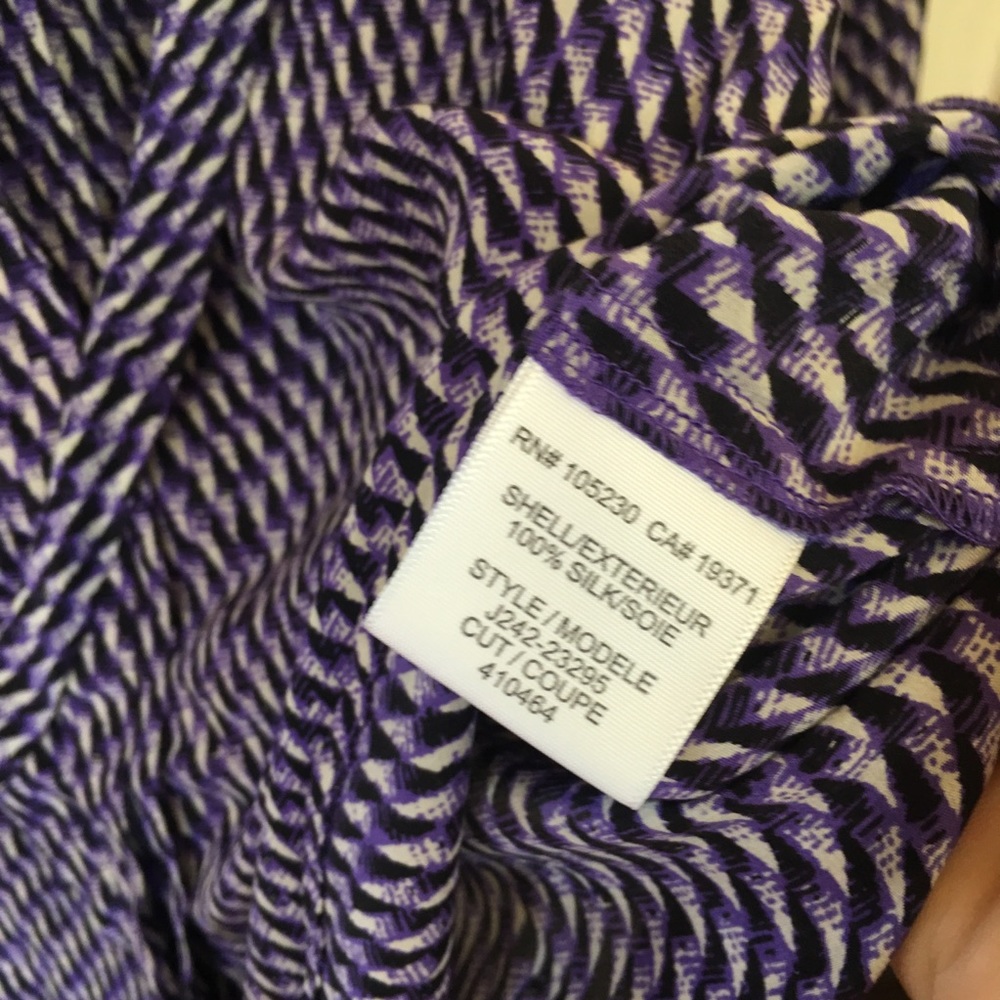 Joie Silk Button Down Purple Pattern Blouse S - Picture 8 of 8